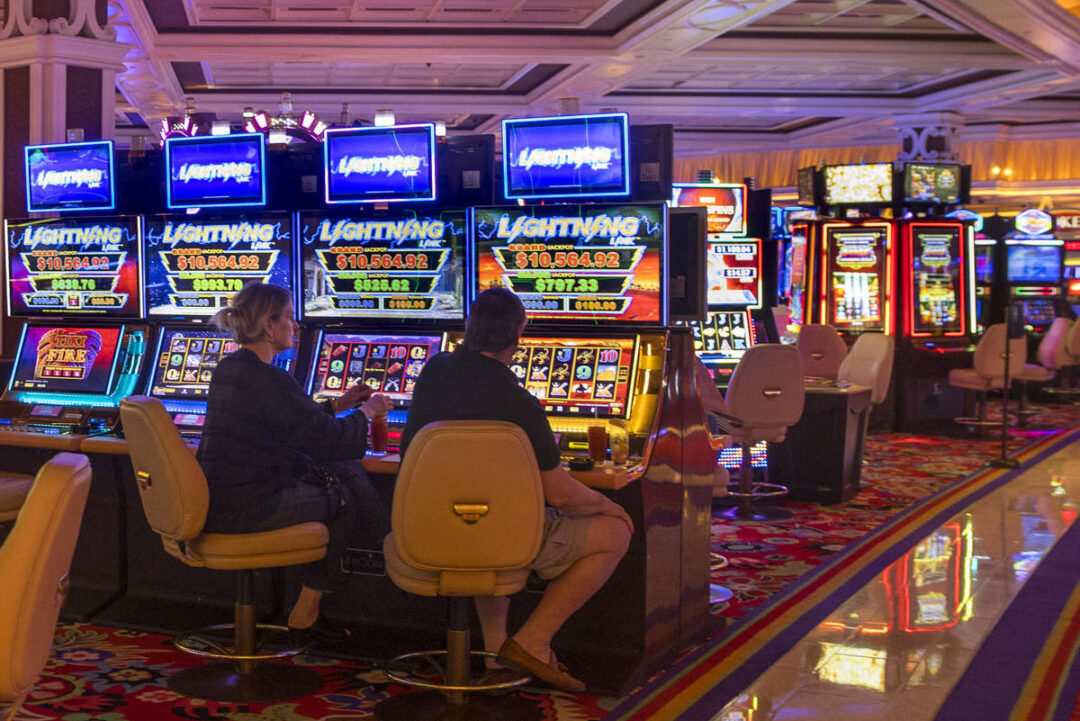 Slot